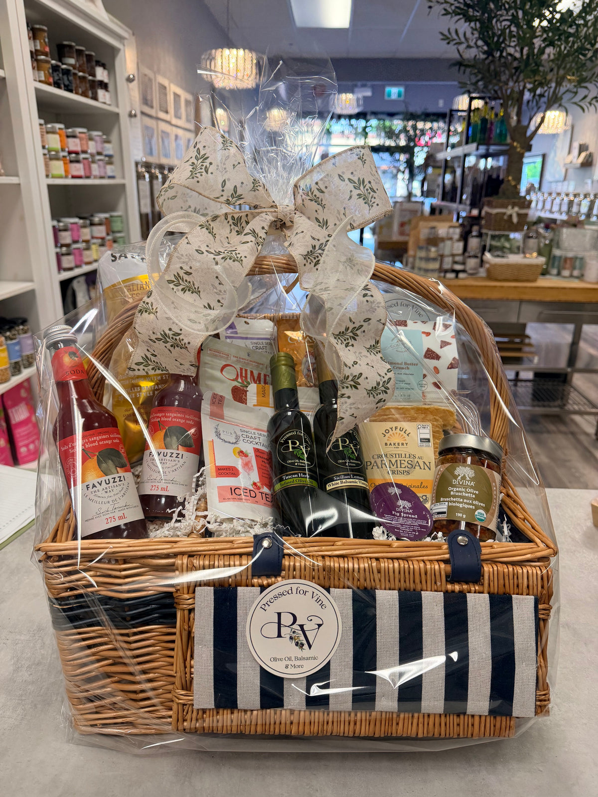 Grand Gift Basket